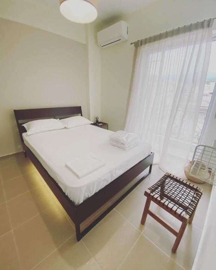 Graecus House Apartment Каламата Екстериор снимка